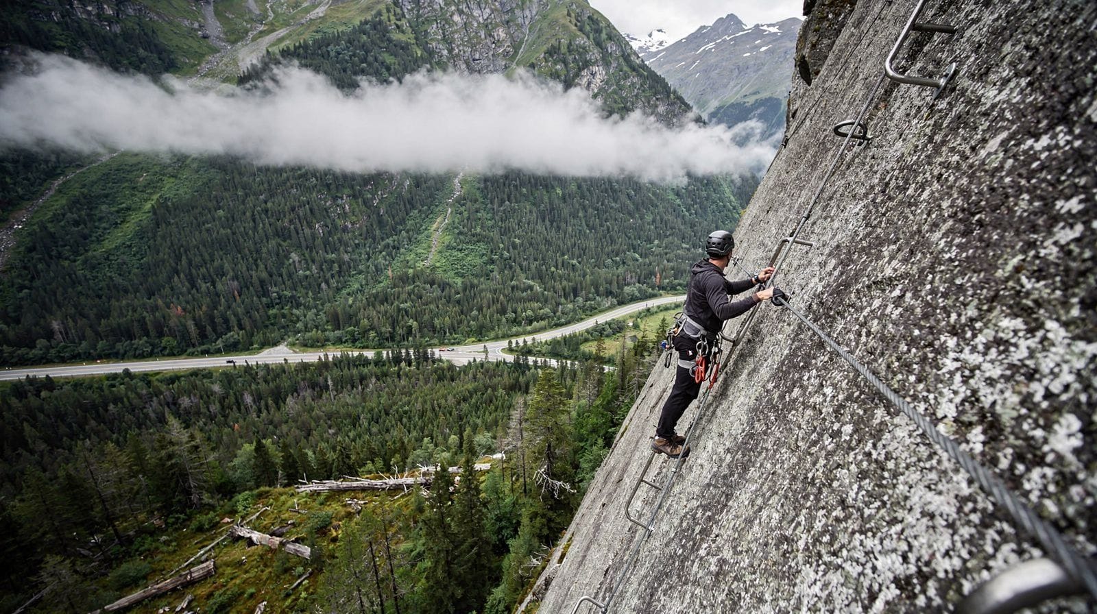 Rock Climbing at Squamish for Complete Beginners