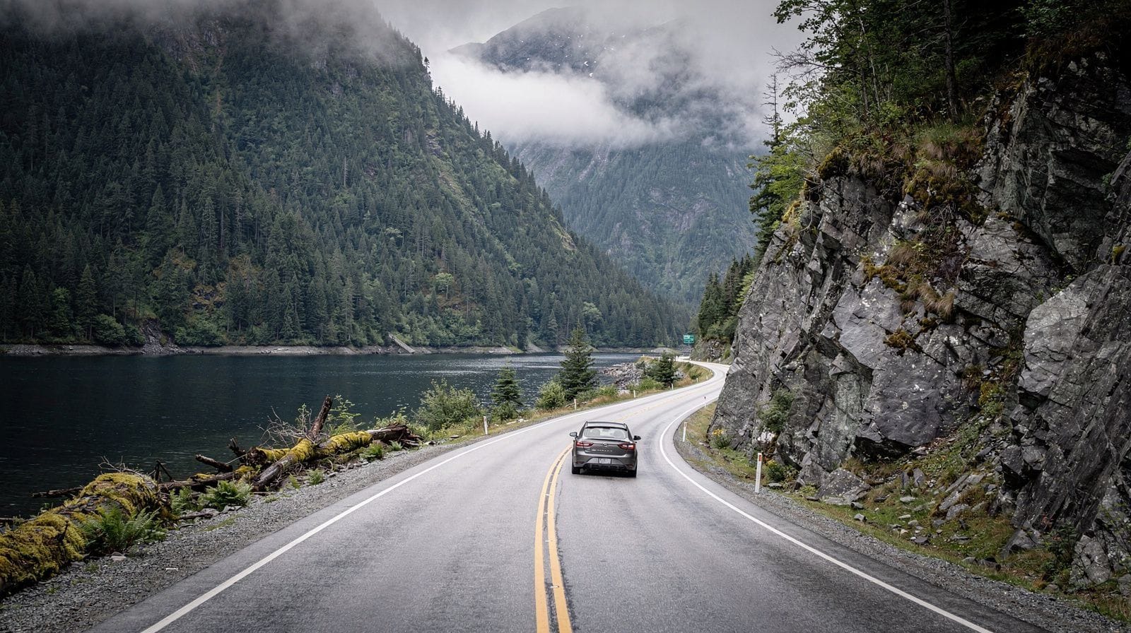 A Whistler Day Trip from Vancouver: Gondola, Village and Sea to Sky
